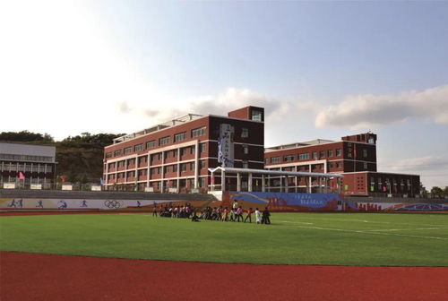 重慶樓市 神仙打架 ,它竟以c位出道