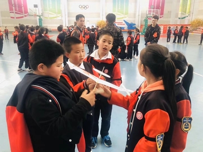 為了祖國的榮譽--成都市文翁實驗小學 五年級二班 楊智慈