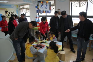 游旭群副校長一行赴實驗小學 幼兒園和教學儀器廠檢查指導工作